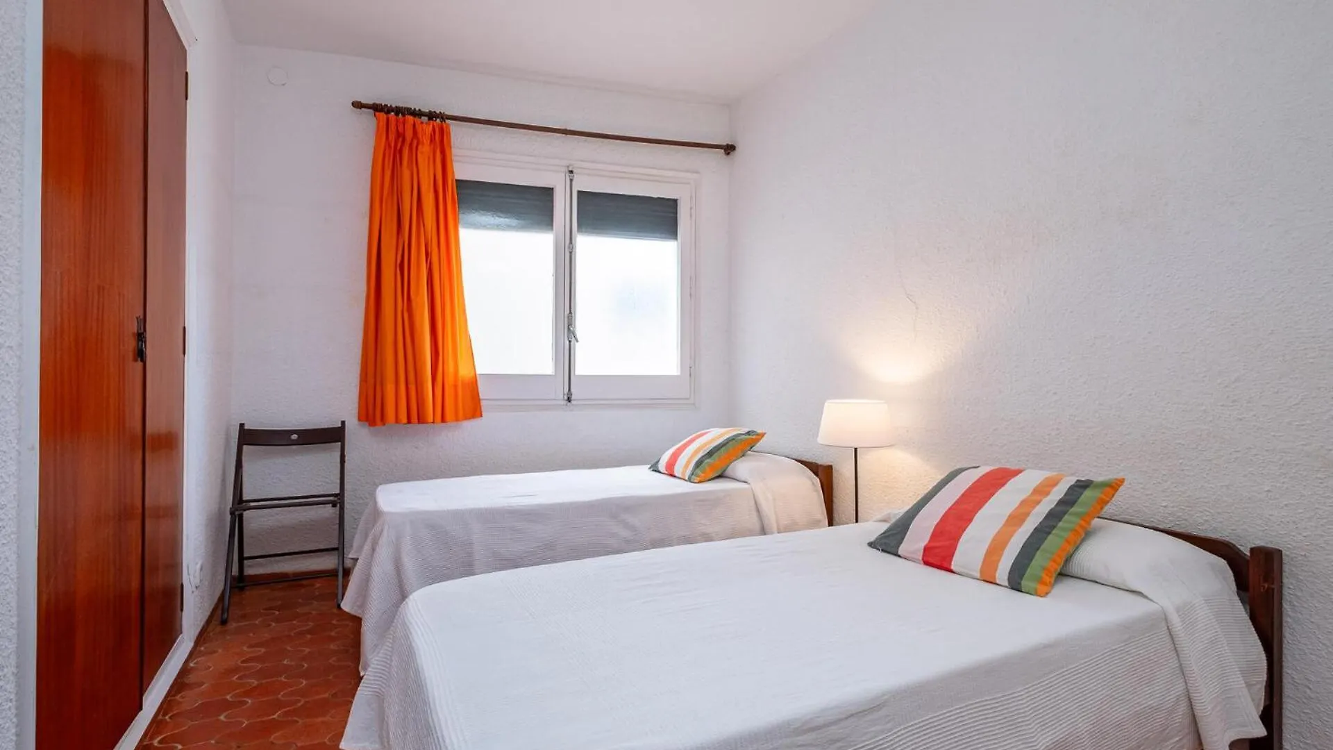 Apartament Sr-14 Begur Sa Riera 4 Pax 0*,  Hiszpania